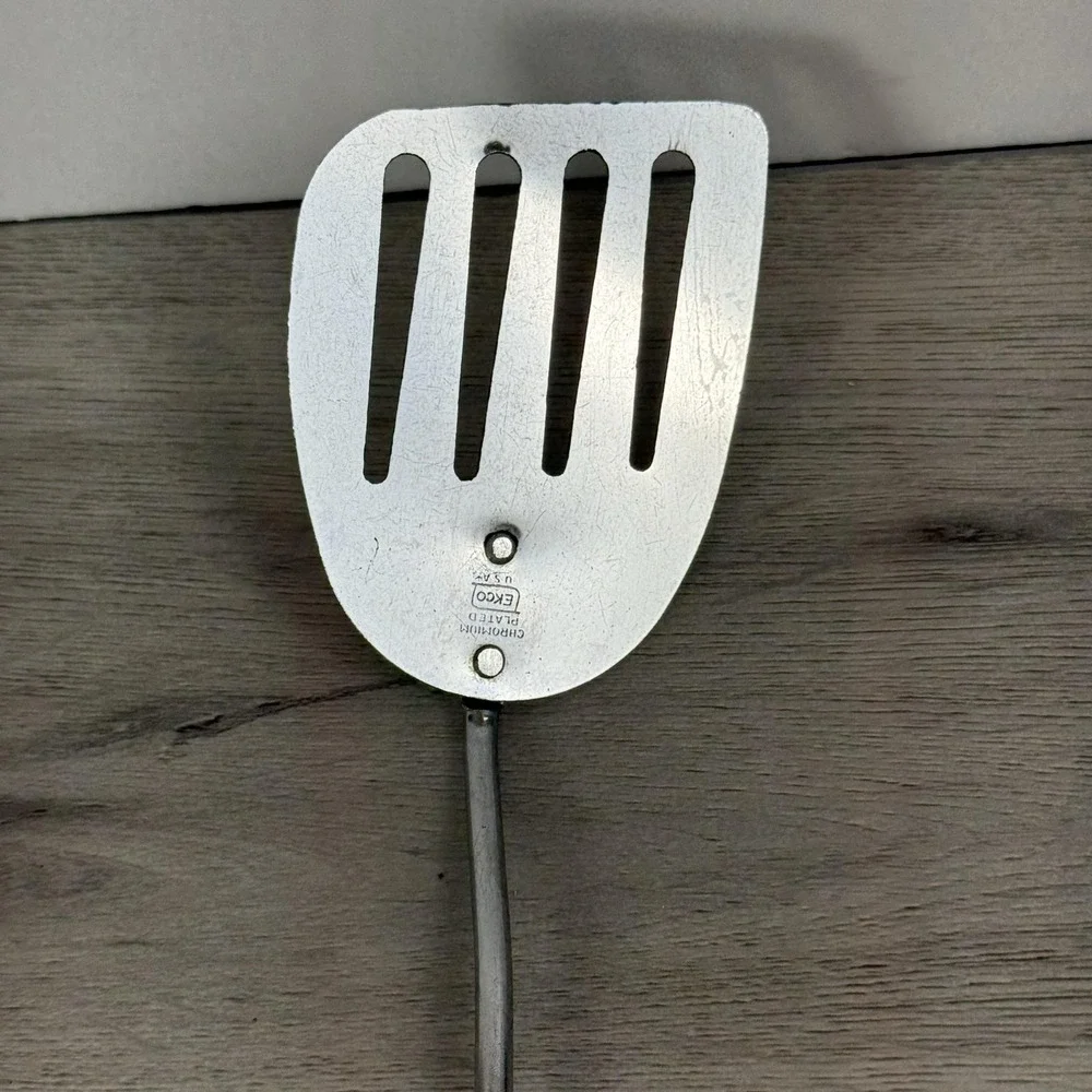 VTG EKCO Chromium Plated 10 inch Slotted Spatula Turner Black Handle USA Utensil